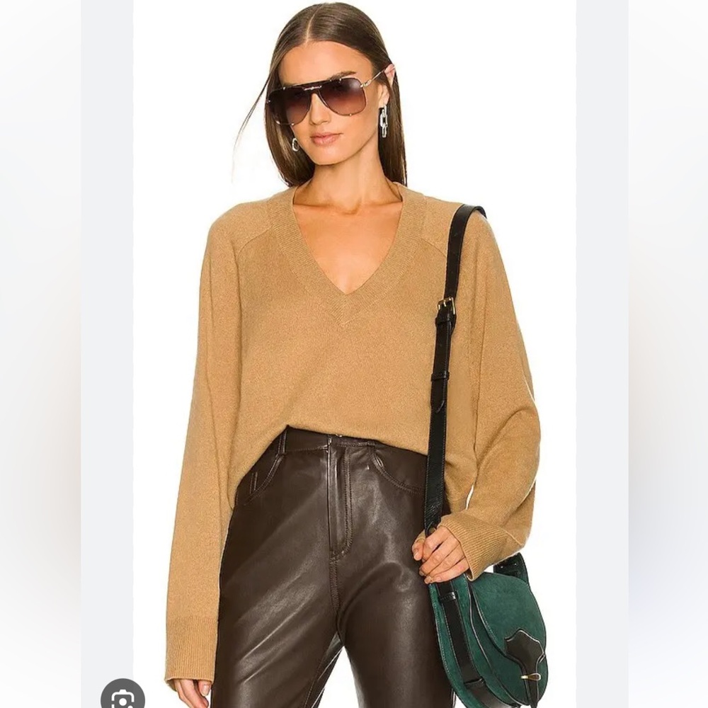 Revolve Weekend Stories Camel Zuri Recycled Cashmere V-Neck Sweater Size XS